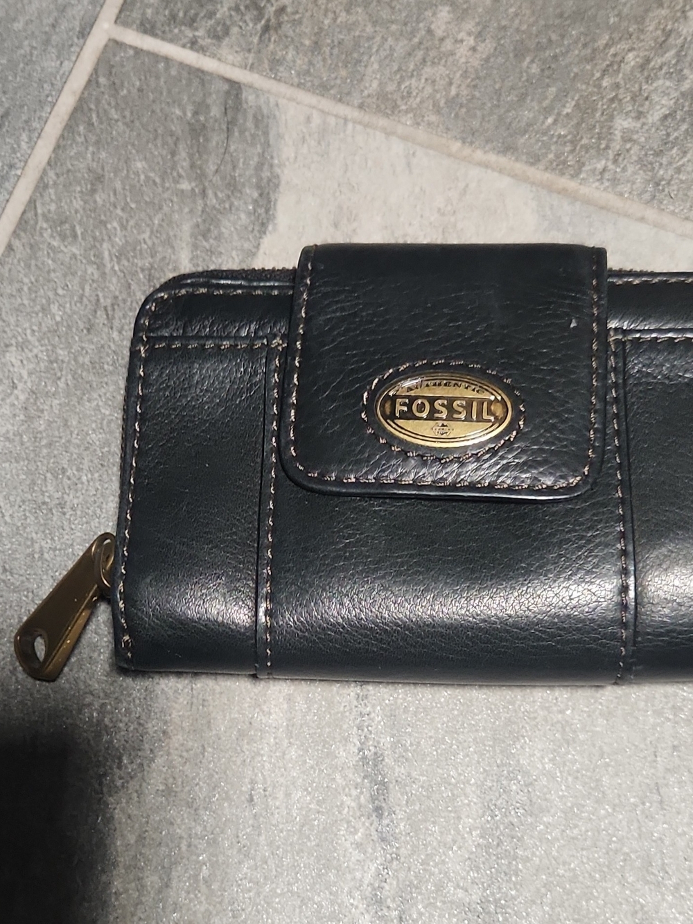 Fossil Black Leather Flap Wallet With Zip Around Pocket, Vintage